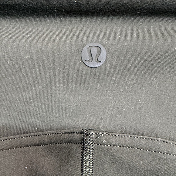 Lululemon Olive Green High-Waisted Leggings, Size 4 - Picture 2 of 7